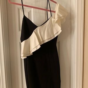 Cute mini dress off one sided shoulder